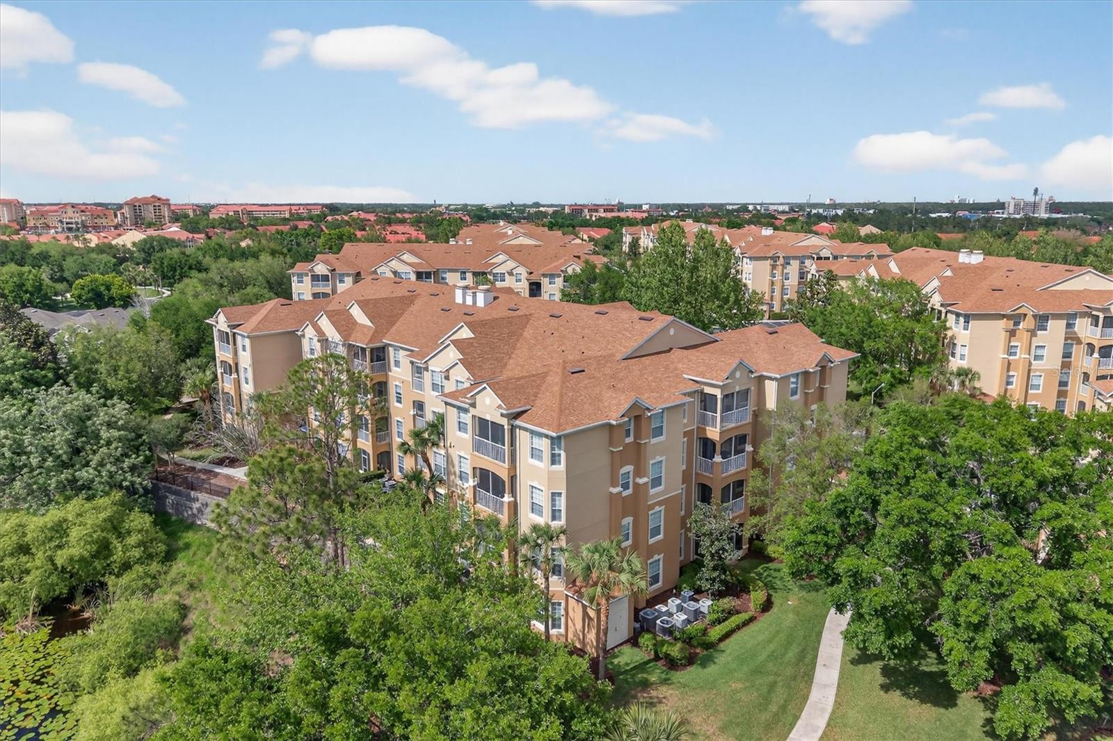 THE VENTURA AT WINDSOR HILLS CONDO - Residential