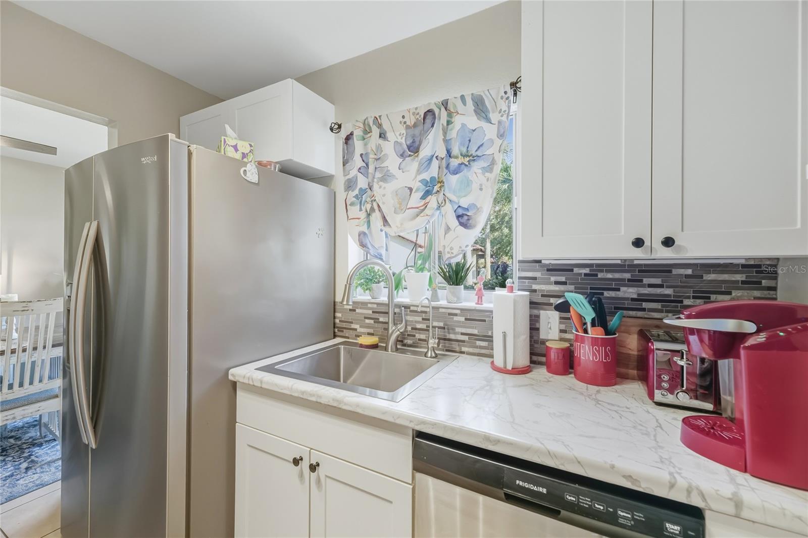 PORT MALABAR COUNTRY CLUB UNIT 5 1ST REPLAT - Residential