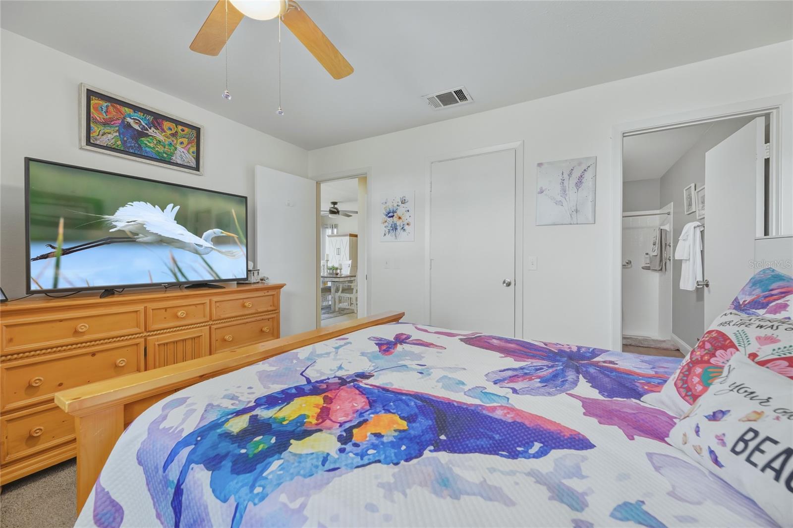 PORT MALABAR COUNTRY CLUB UNIT 5 1ST REPLAT - Residential