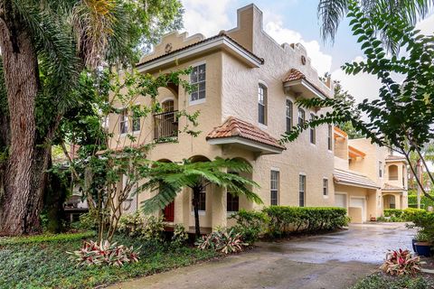 820 ELLWOOD AVENUE A ORLANDO FL 32804