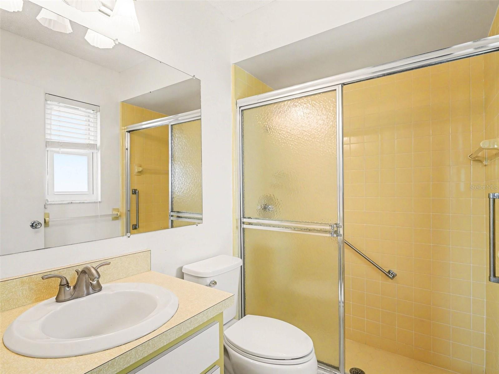 CAMBRIDGE VILLAGE - Residential