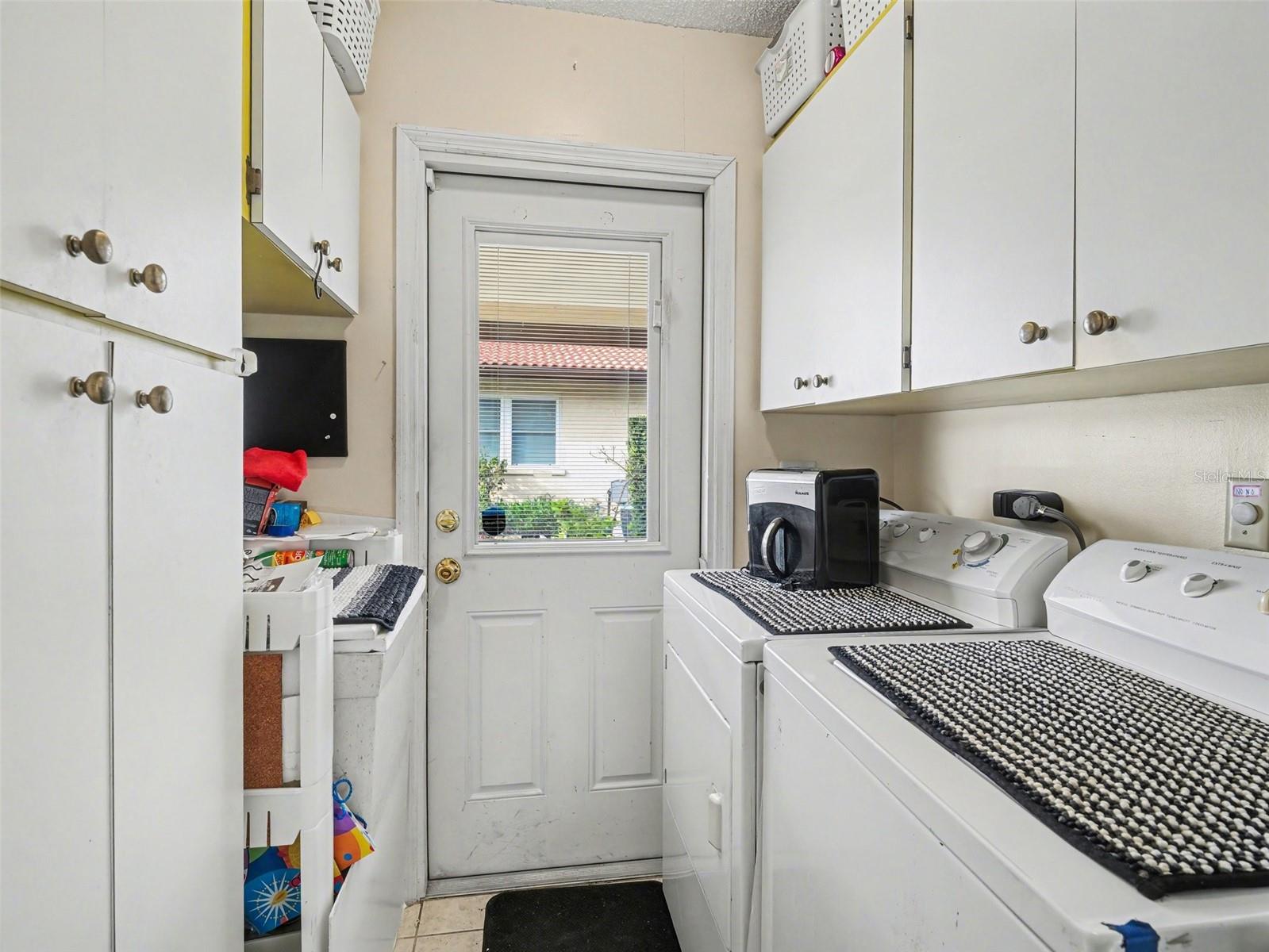 CAMBRIDGE VILLAGE - Residential