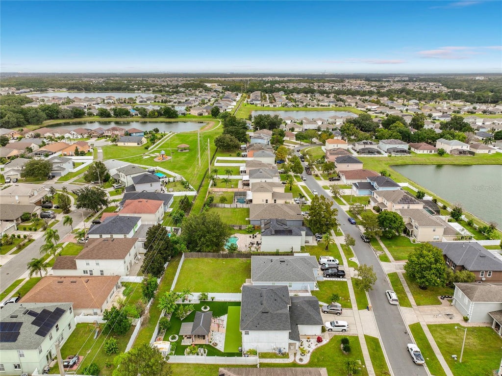 Photo of 3275 Amberley Park Circle, Kissimmee, FL 34743 (MLS # S5159969)