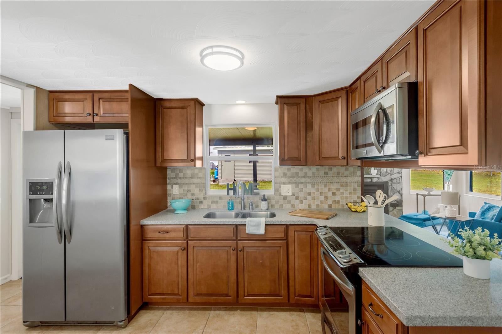 13812 MEADOW OAKS DRIVE