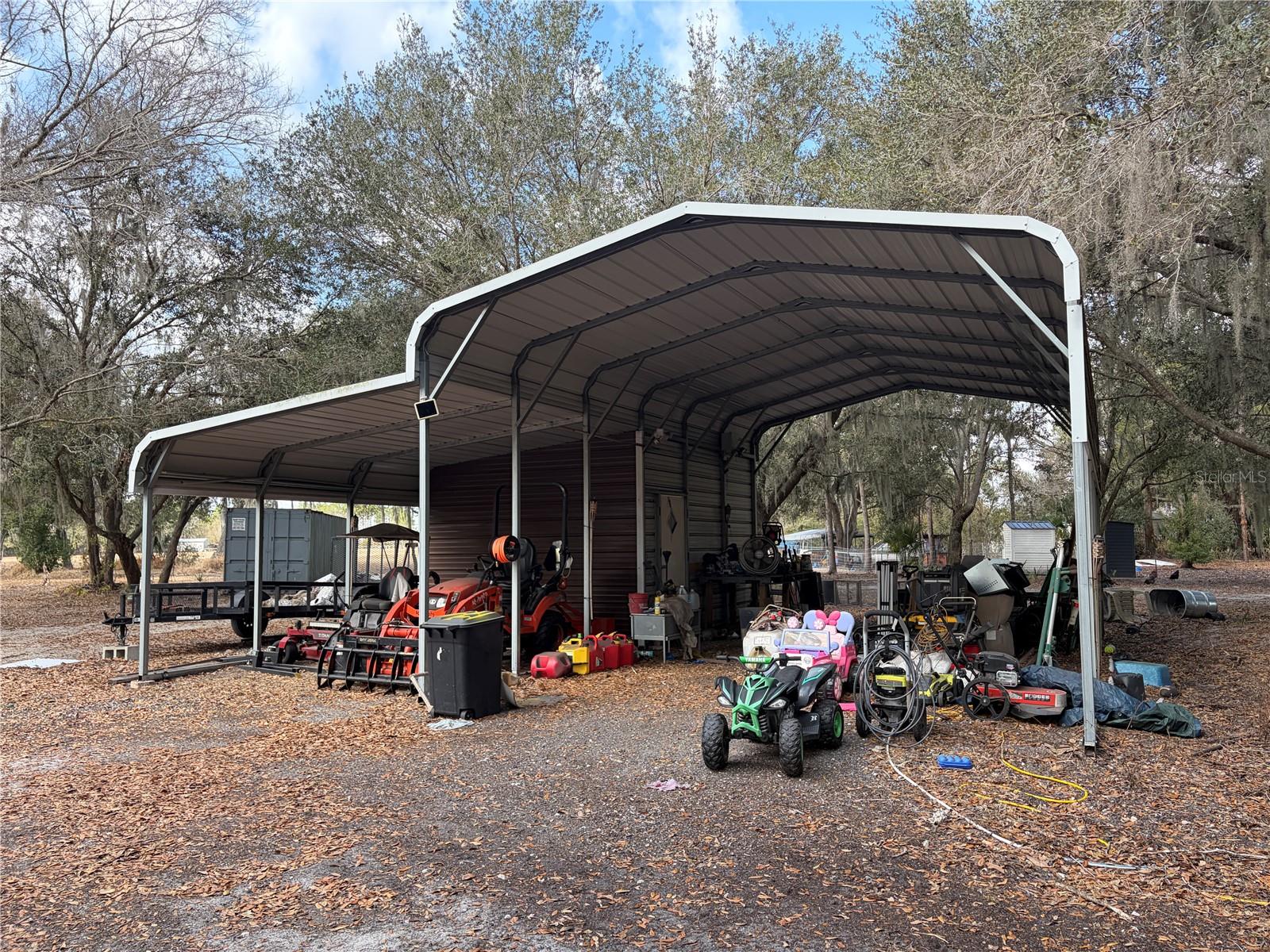 OLD PONDEROSA HOMESTEAD PH - Residential