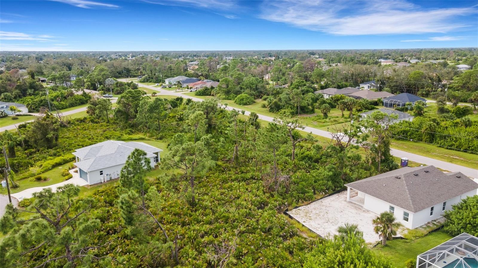 ROTONDA LAKES - Land