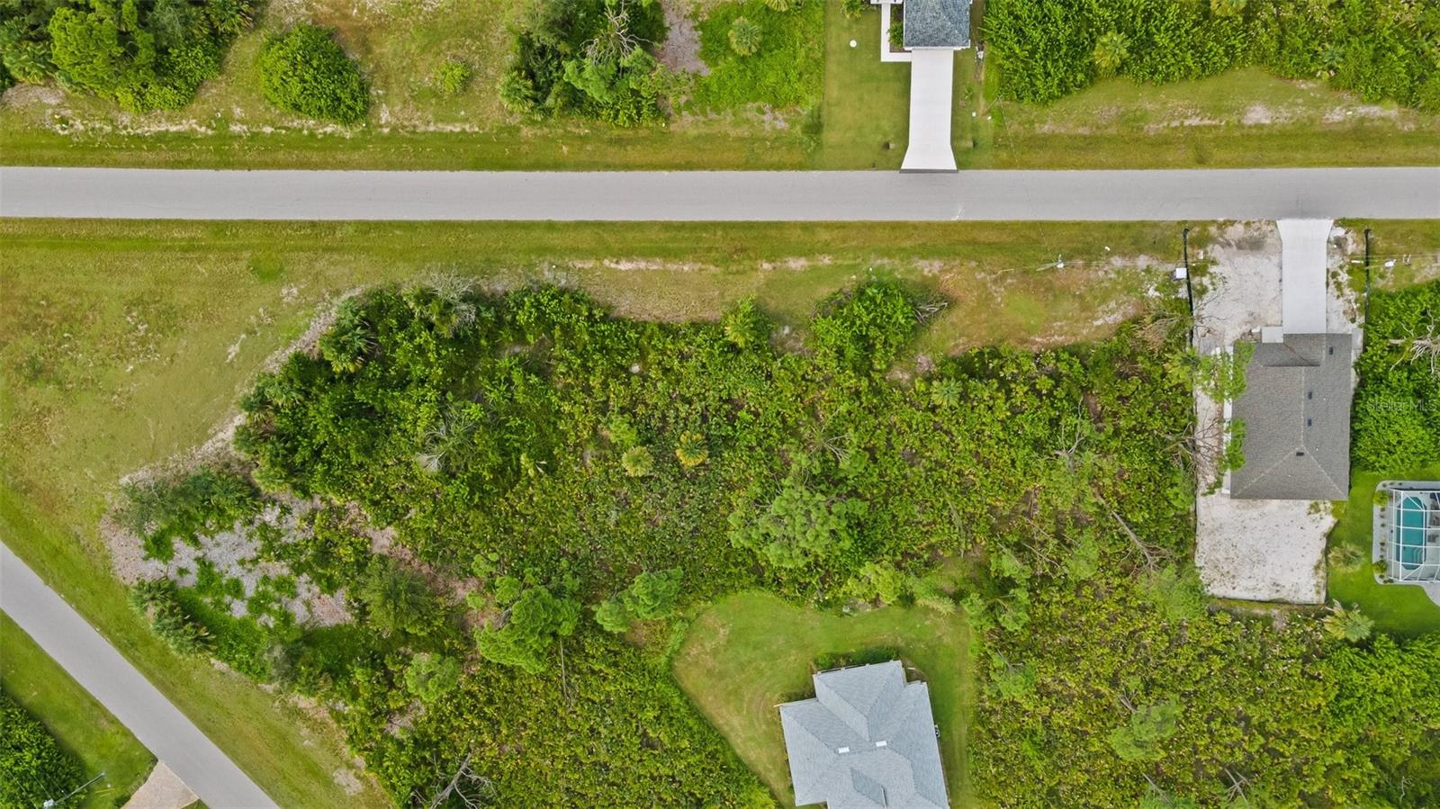 ROTONDA LAKES - Land