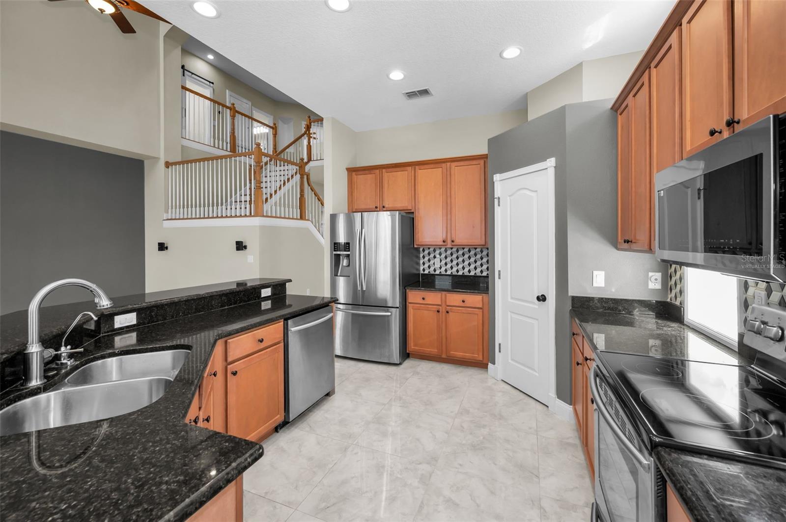 PALM BAY PH II - Residential