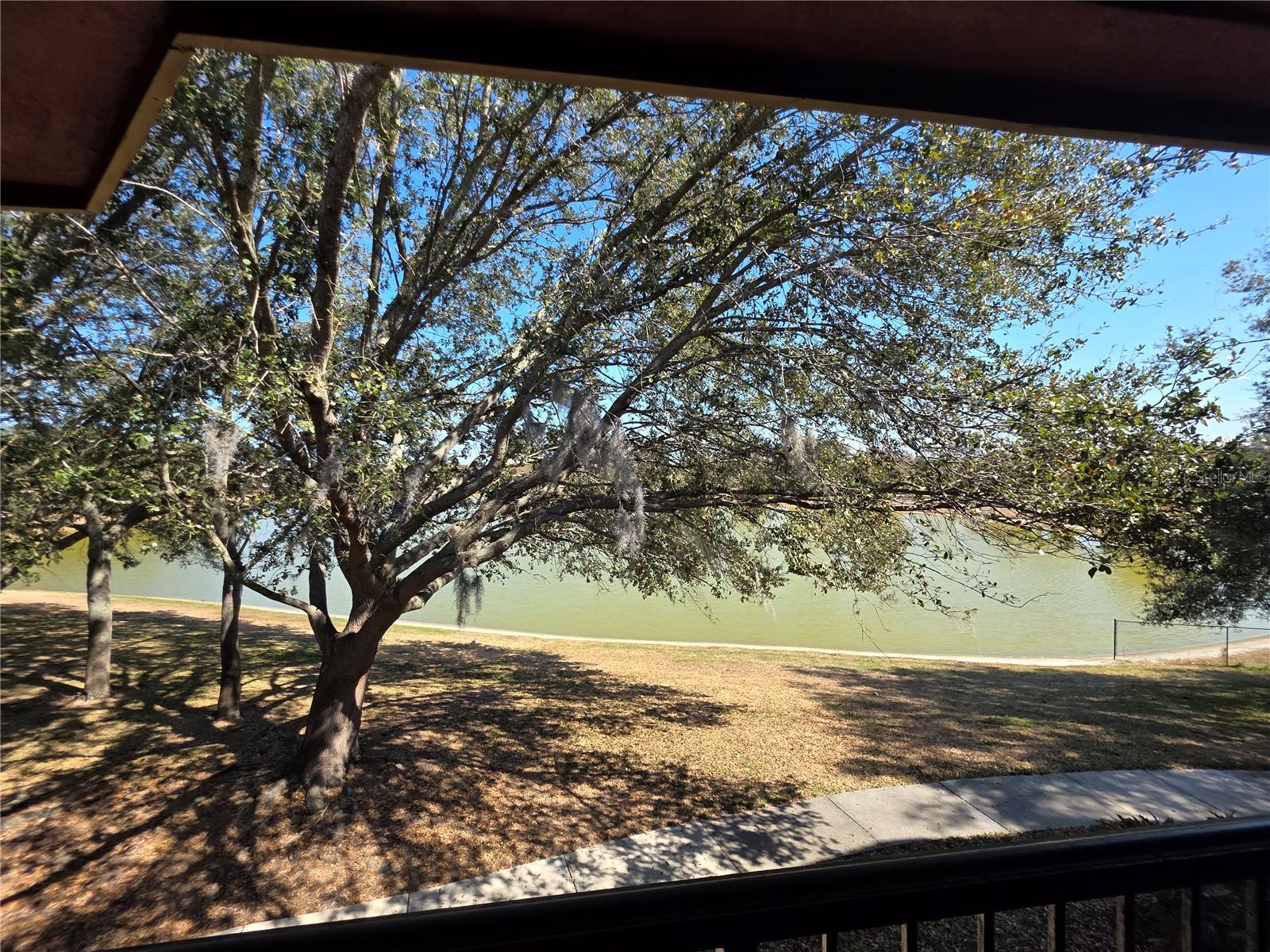 NOTTING HILL A CONDO - Residential