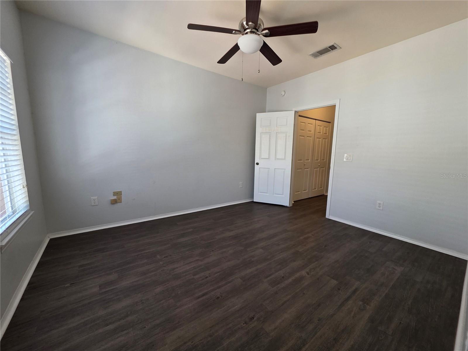 NOTTING HILL A CONDO - Residential