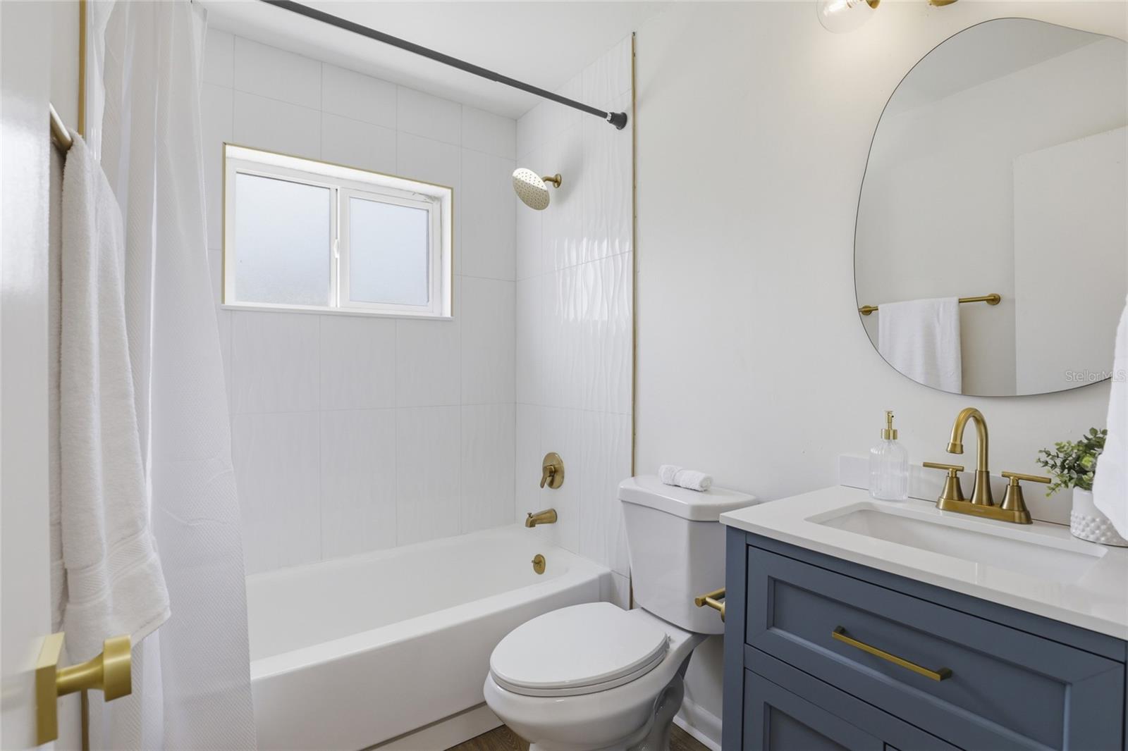 LINCOLN ESTATES - Residential