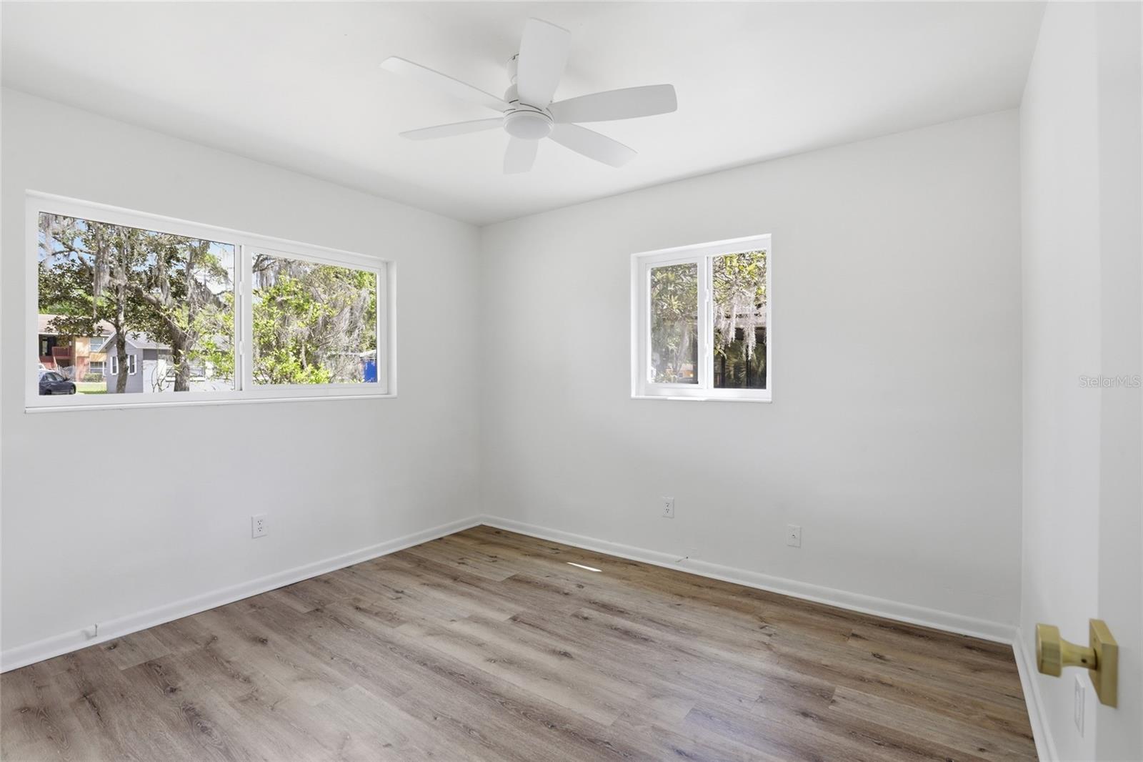 LINCOLN ESTATES - Residential