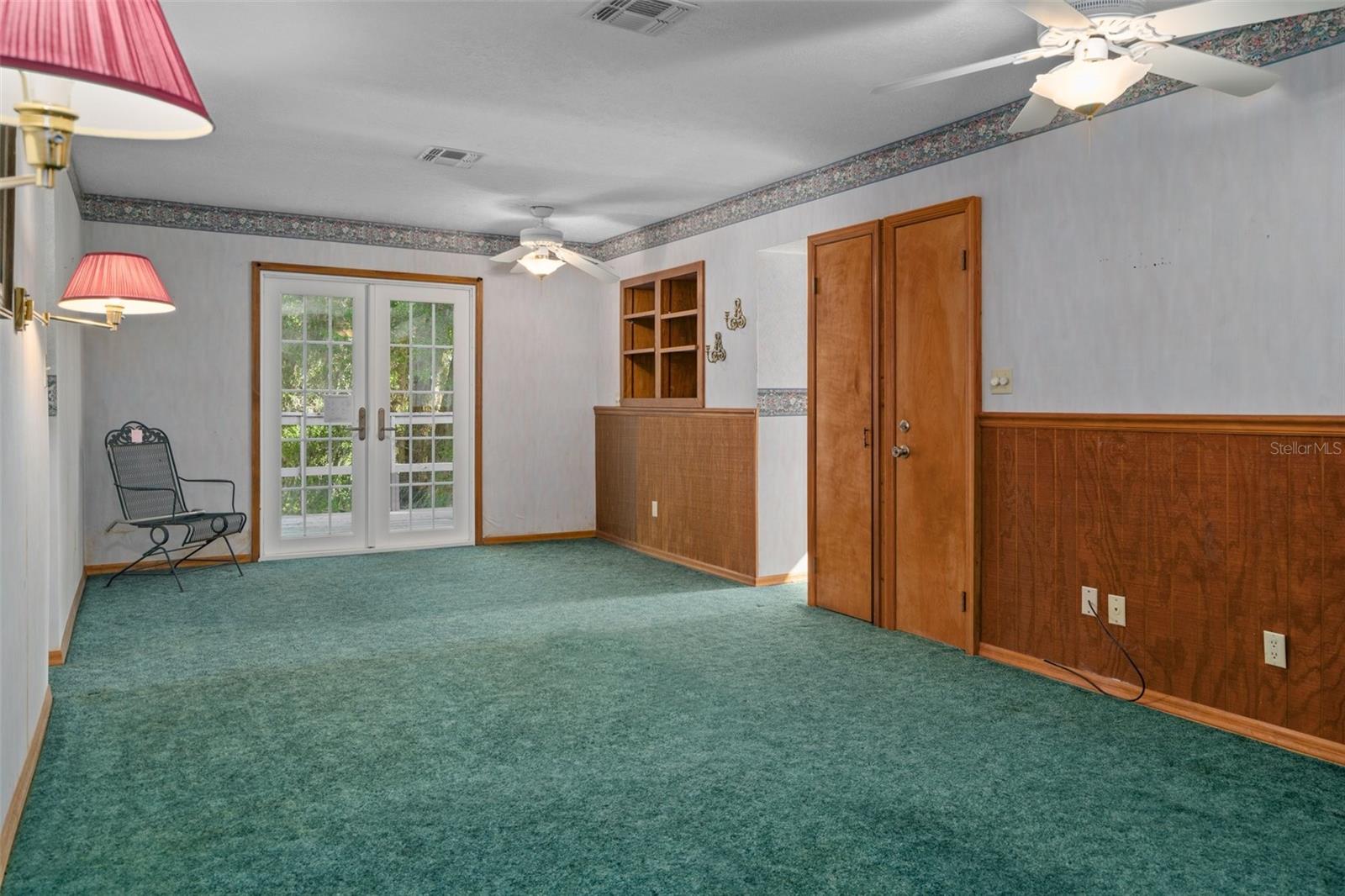 ACREAGE - Residential