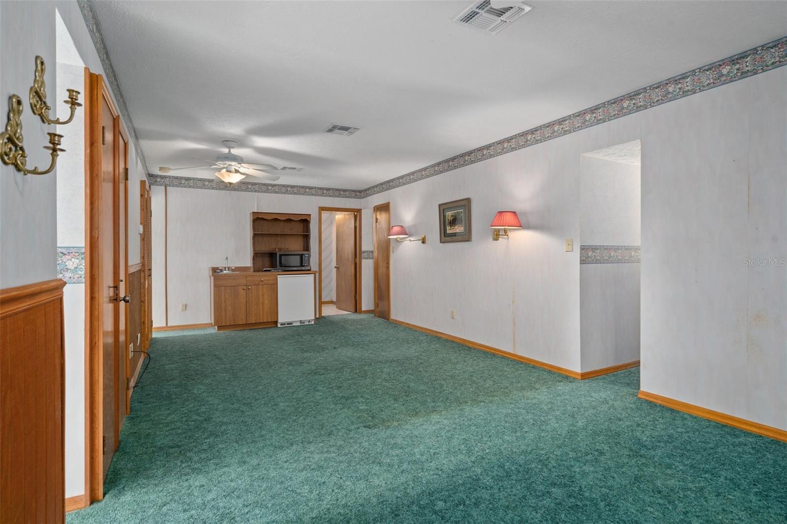 ACREAGE - Residential