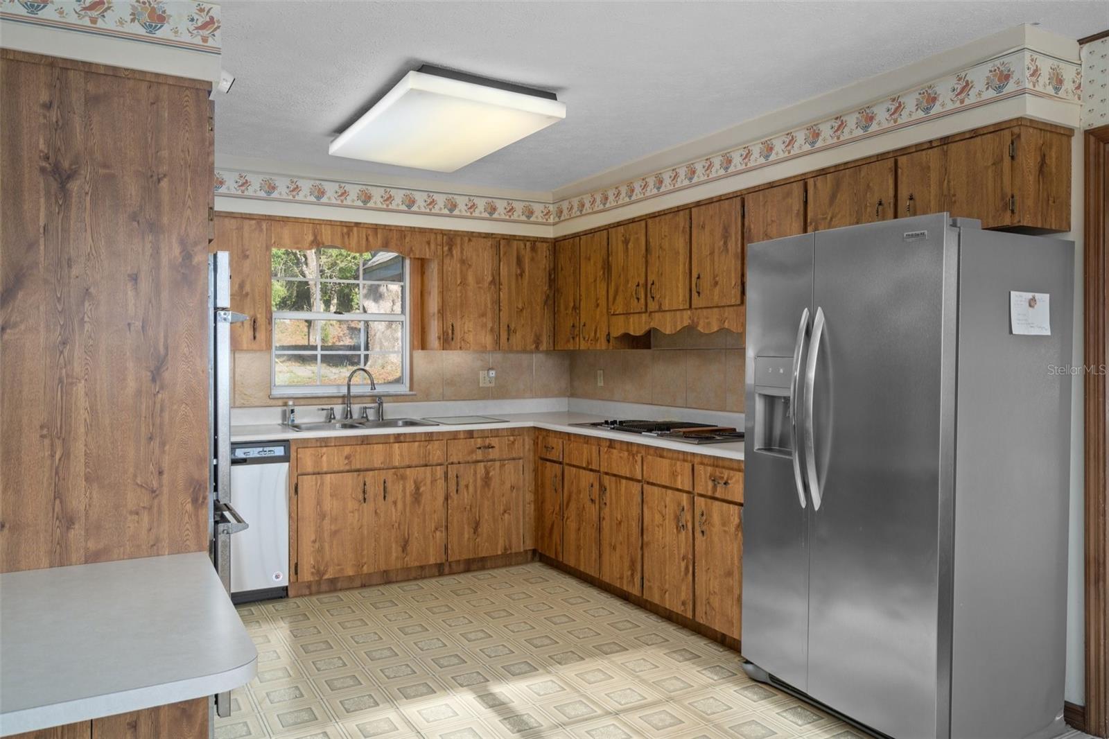 ACREAGE - Residential