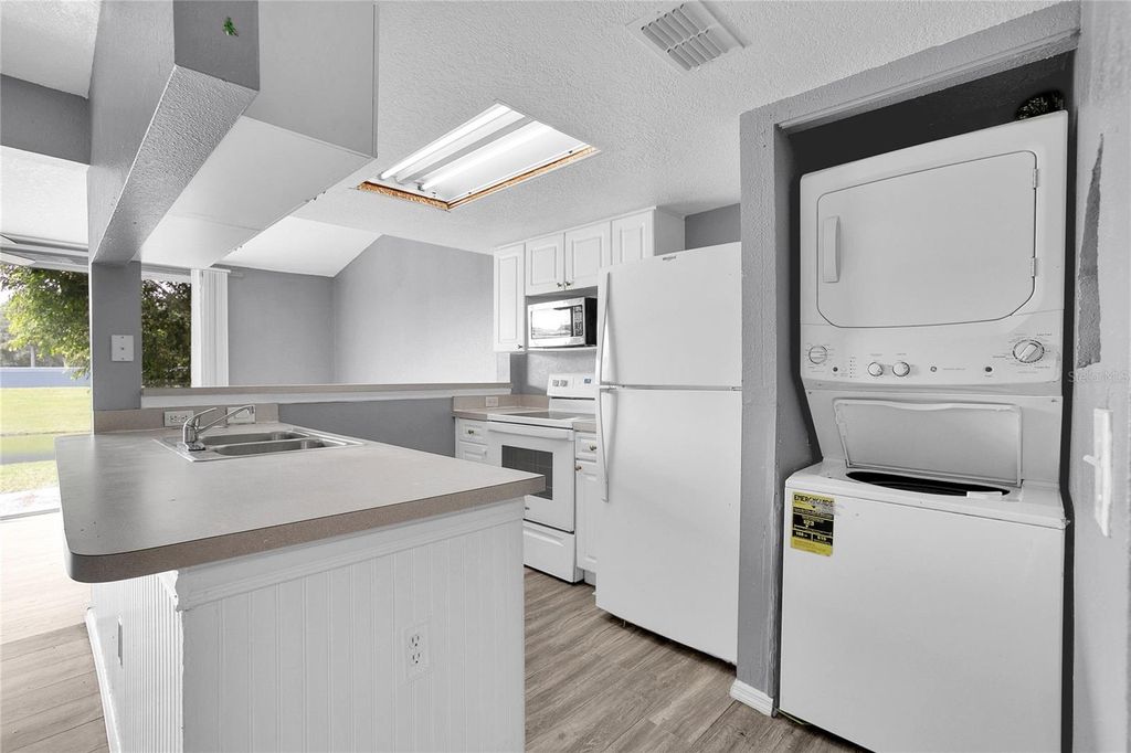 Photo of 161 Coco Plum Dr, Davenport, FL 33897 (MLS # O6274035)