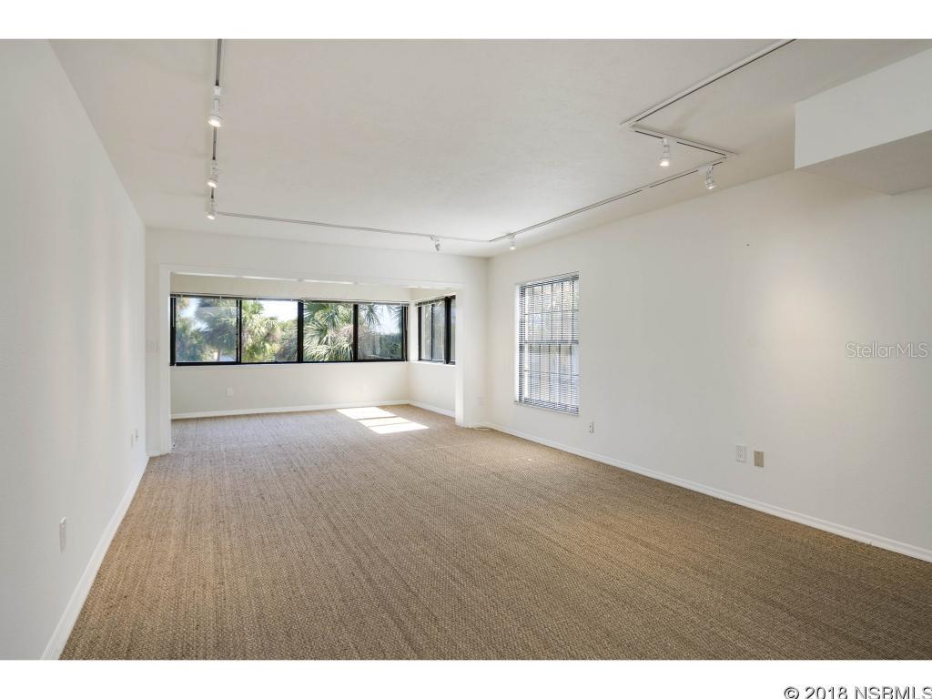 Cloisters Condo - Residential