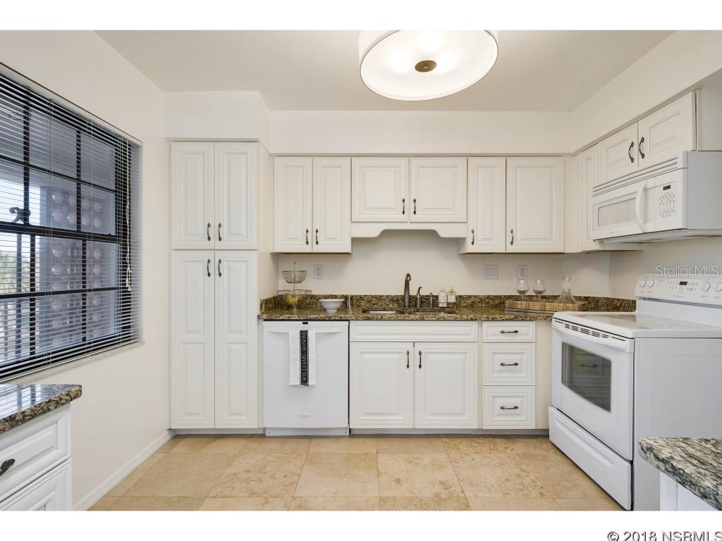 Cloisters Condo - Residential