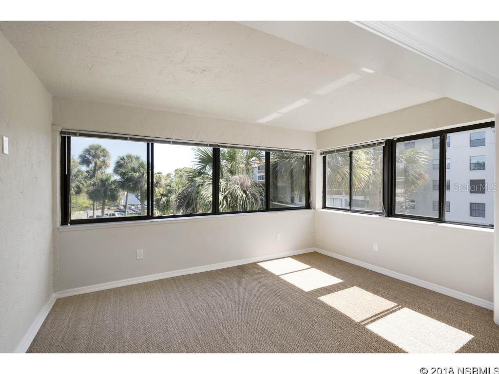 Cloisters Condo - Residential