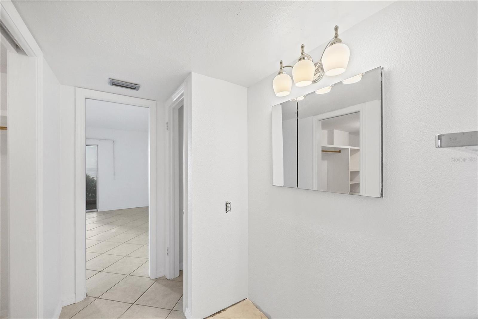 LIDO HARBOUR SOUTH - Residential