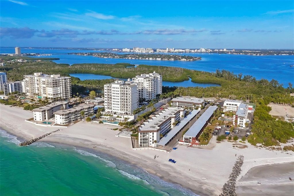 Photo of 2110 Benjamin Franklin Drive #303, Sarasota, FL 34236 (MLS # A4676094)