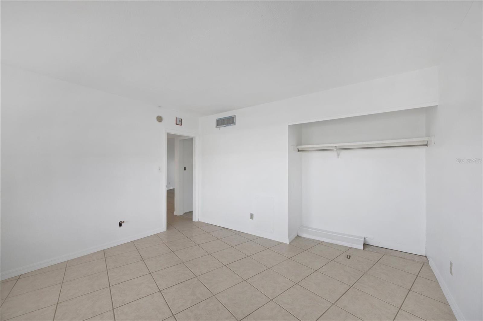 LIDO HARBOUR SOUTH - Residential