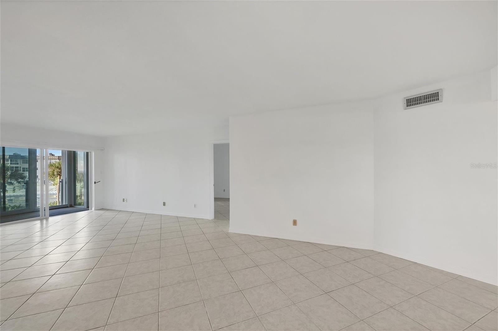 LIDO HARBOUR SOUTH - Residential