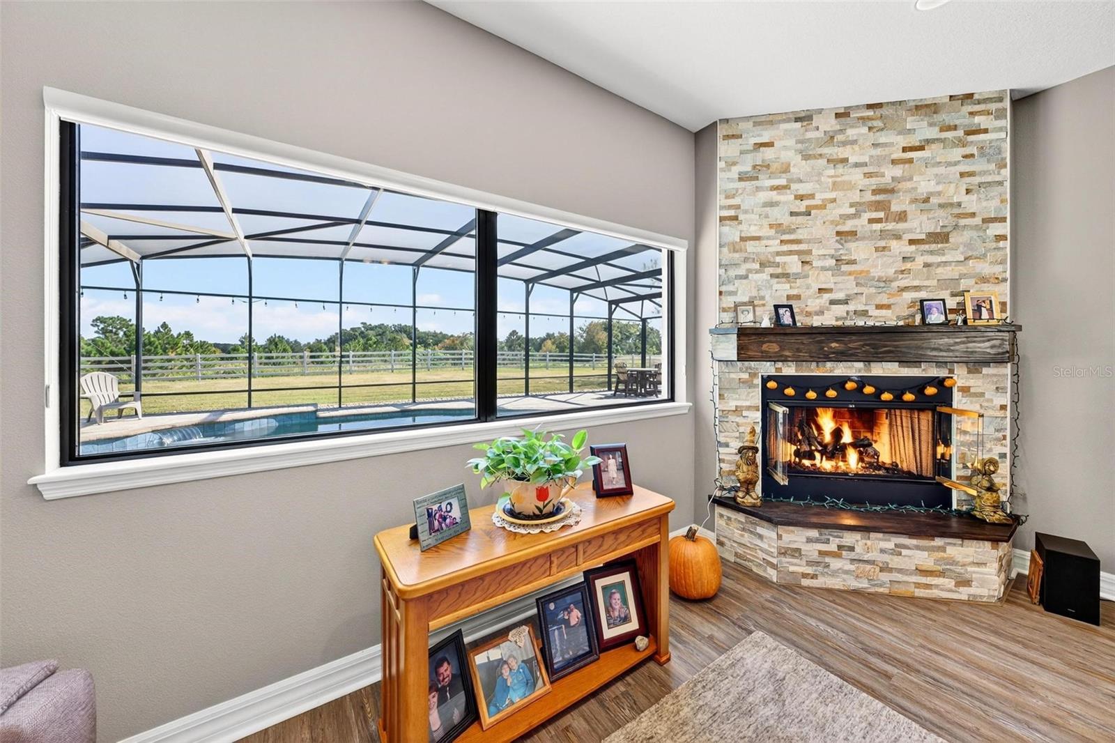 SUGARLOAF MOUNTAIN - Residential