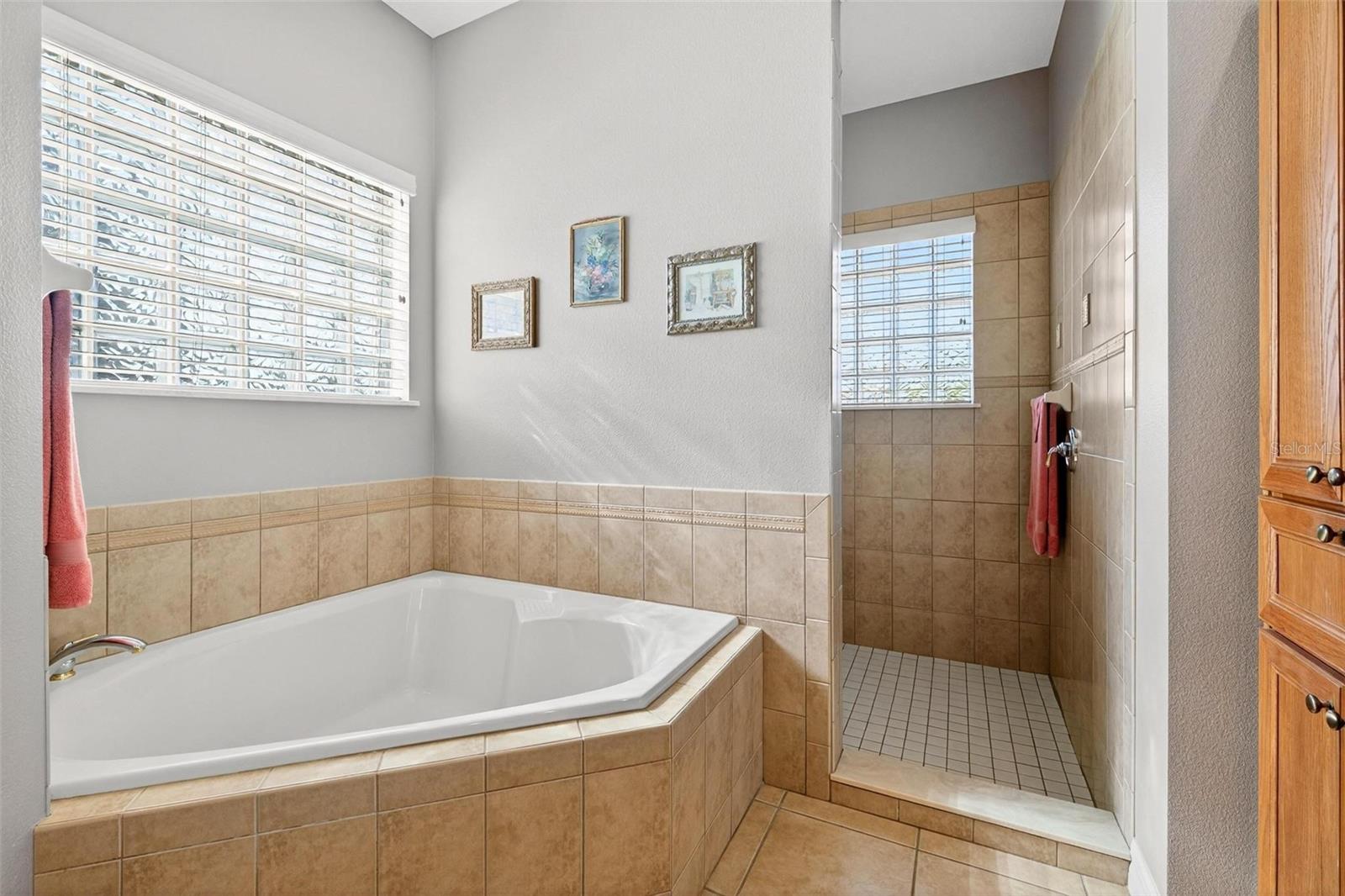 SUGARLOAF MOUNTAIN - Residential