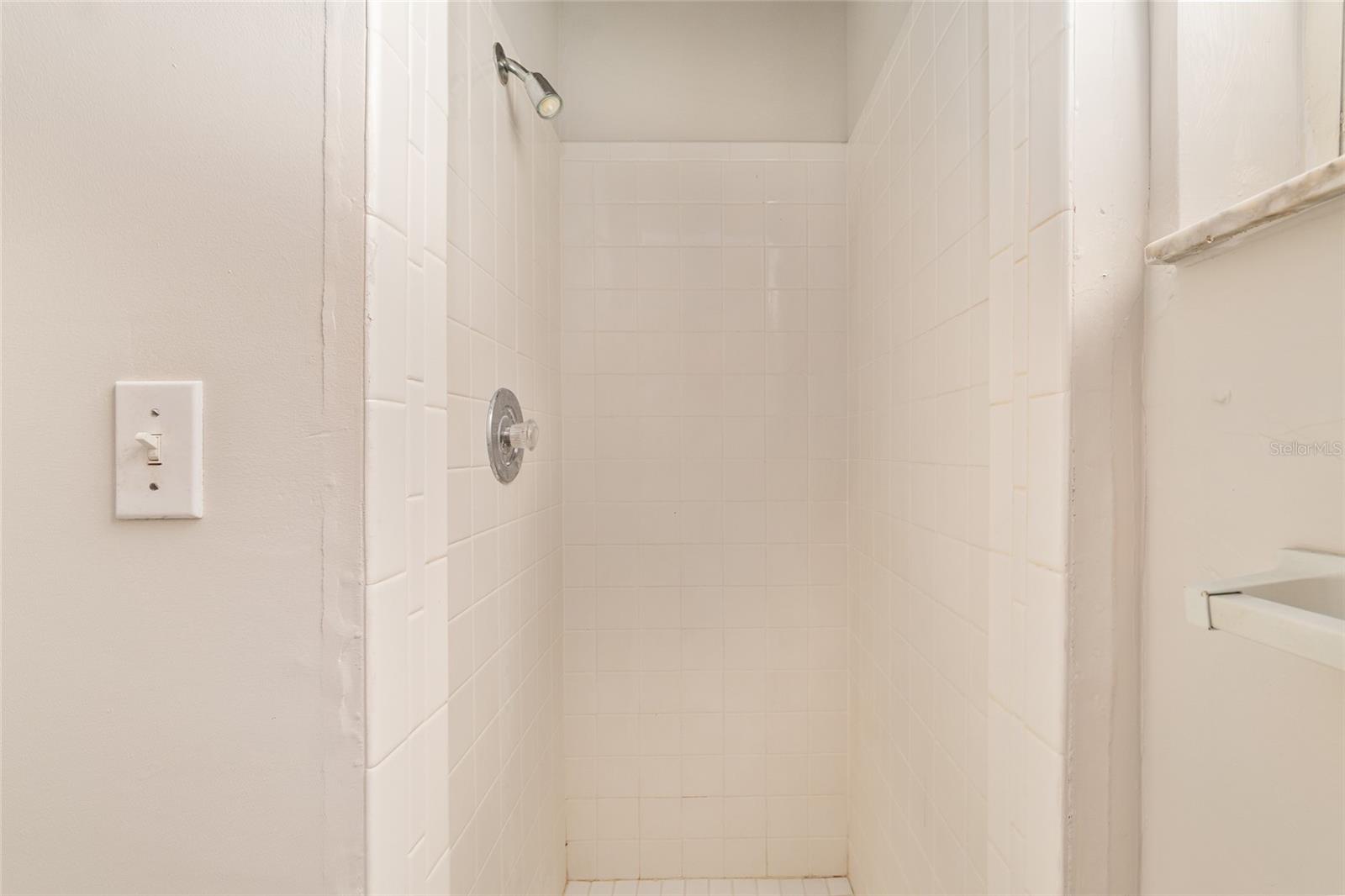 GOSS ADD TO GVILLE REP E 210 - Residential