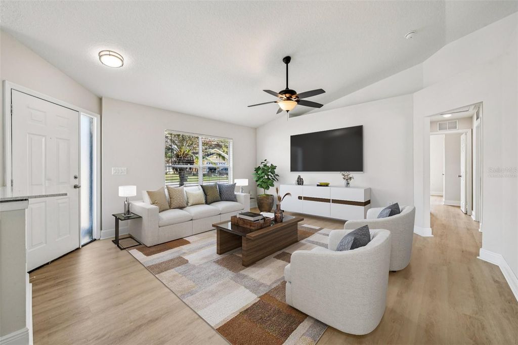 Photo of 2333 Northern Leaf Street, Orlando, FL 32817 (MLS # O6391034)