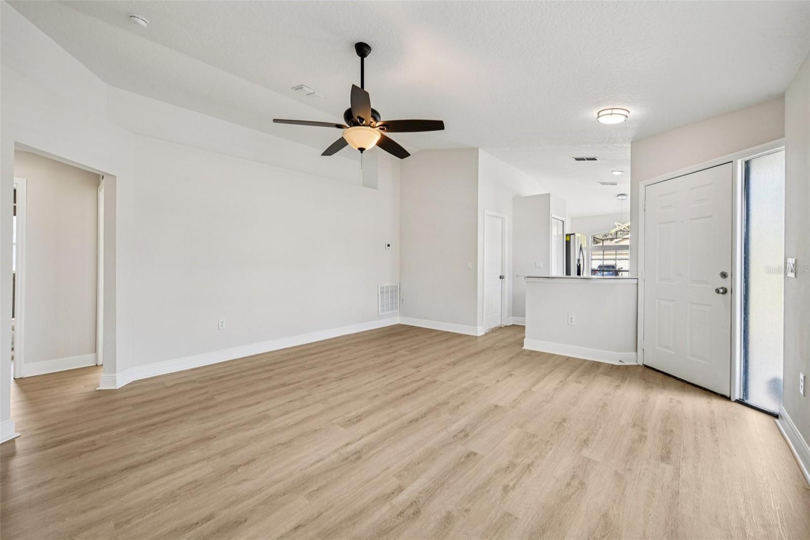 HICKORY COVE 50 149 - Residential