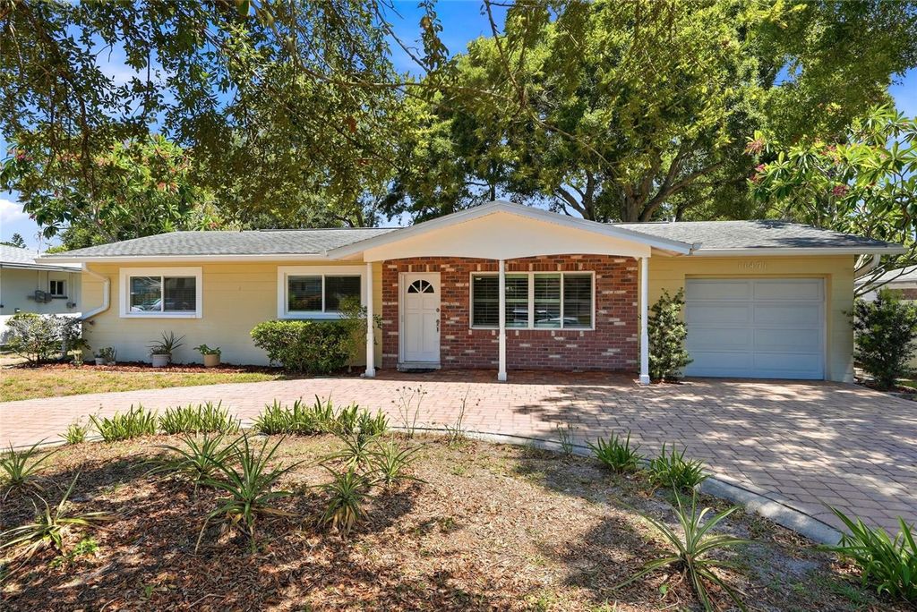 Photo of 11471 88th Avenue, Seminole, FL 33772 (MLS # TB8524224)