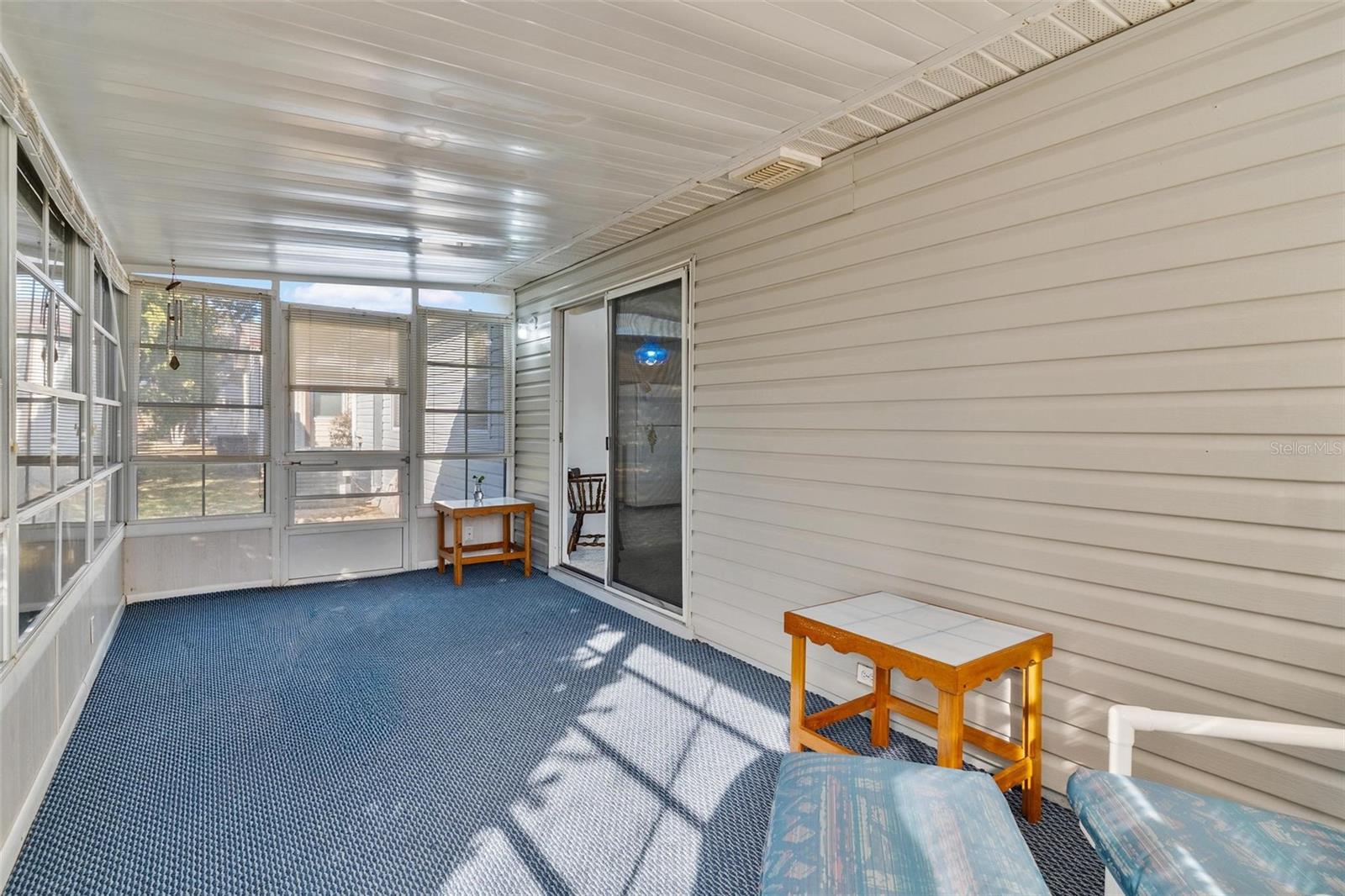 LADY LAKE ORANGE BLOSSOM GARDENS UNIT 15 - Residential