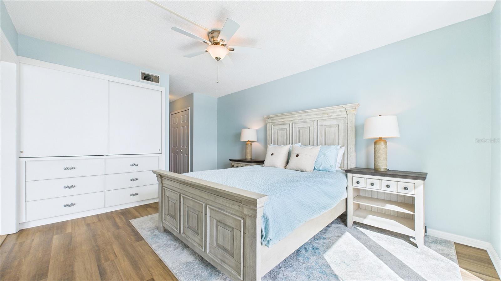 MARINA PLACE CONDO - Residential