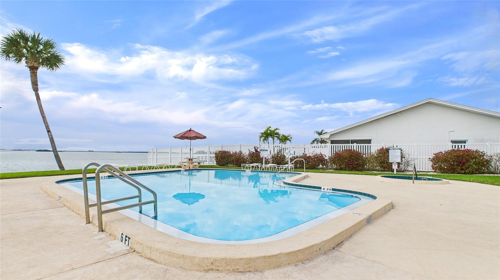 MARINA PLACE CONDO - Residential