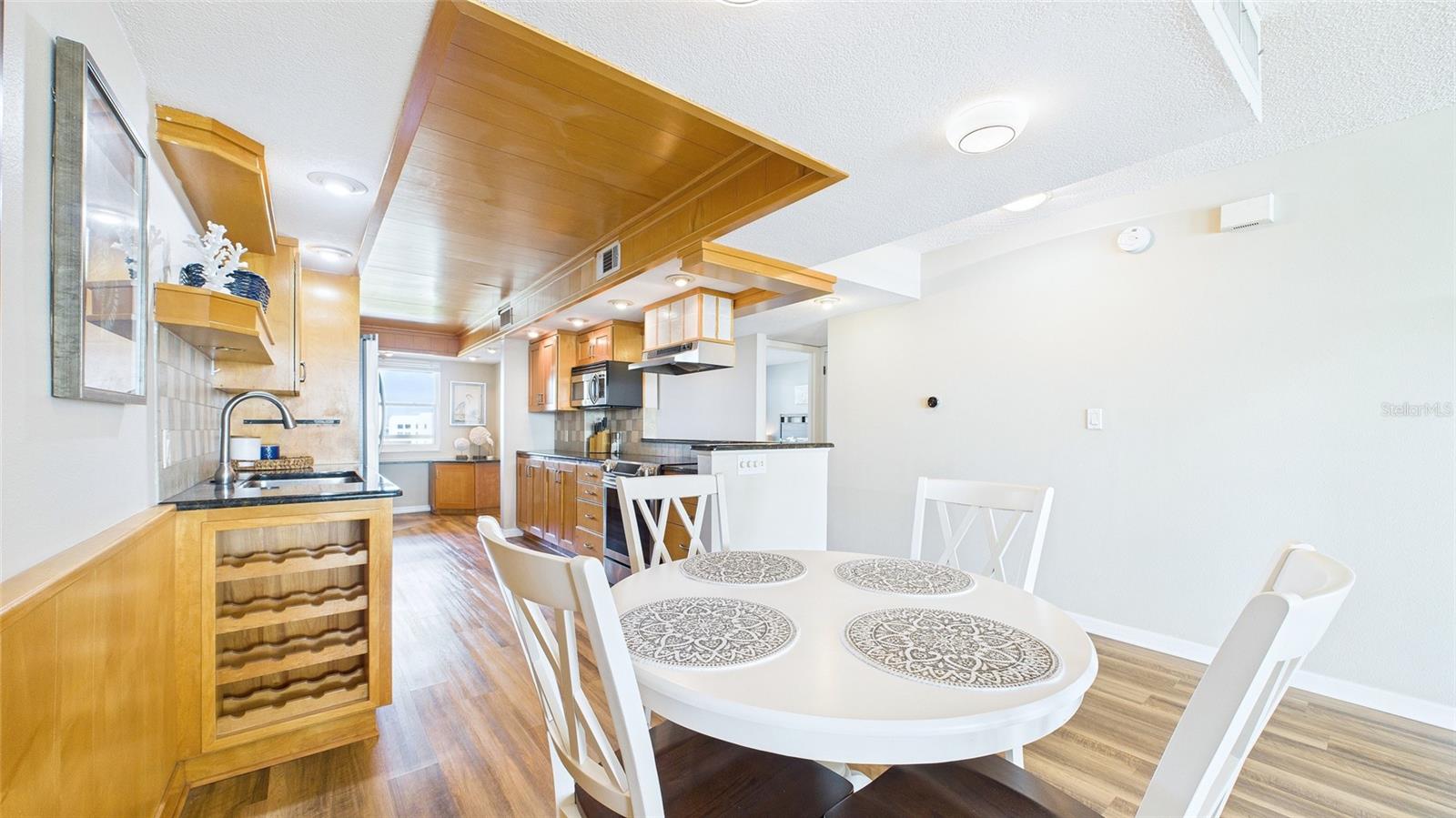 MARINA PLACE CONDO - Residential