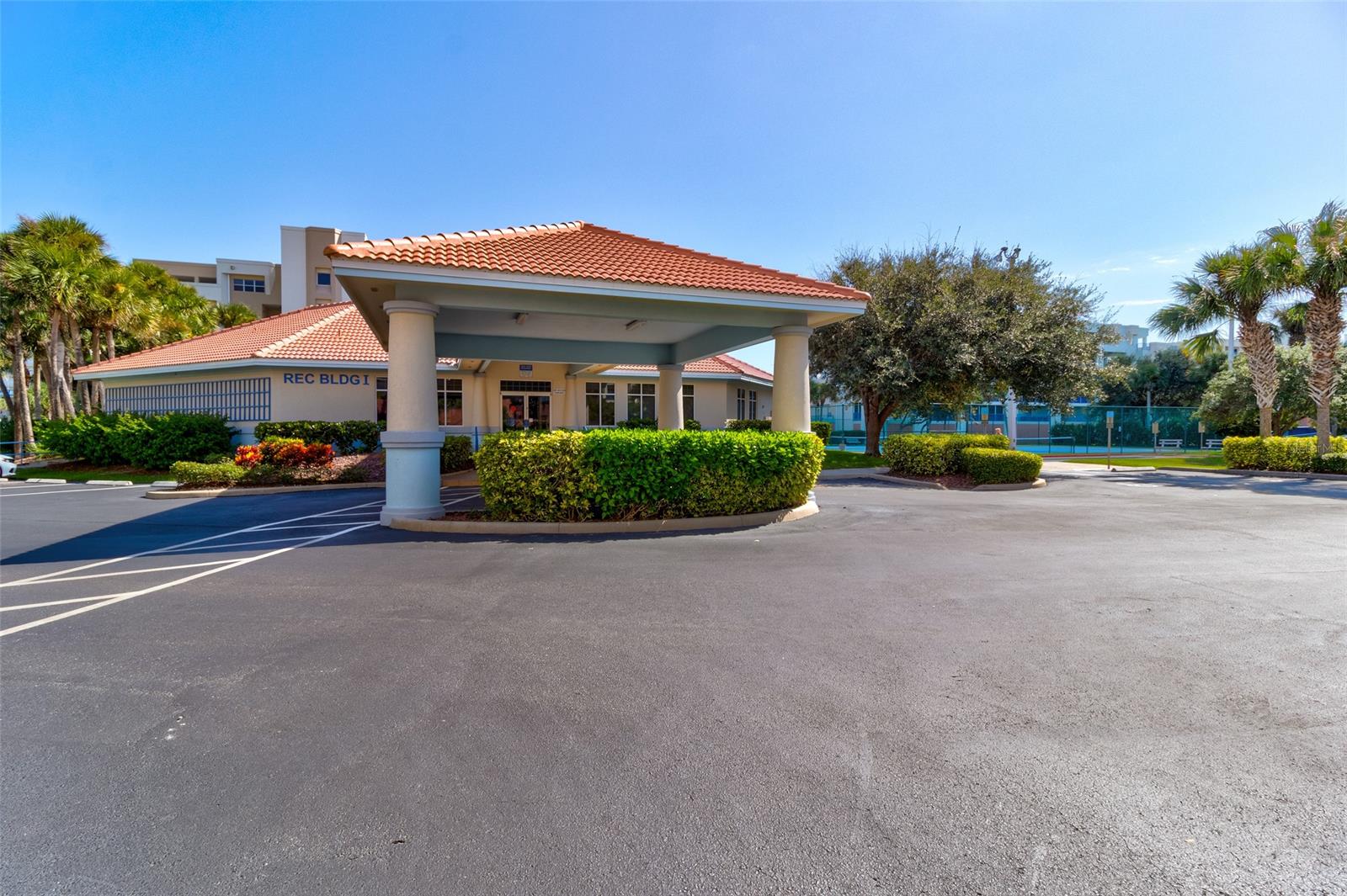 Ocean Walk Condo At Nsb - Residential