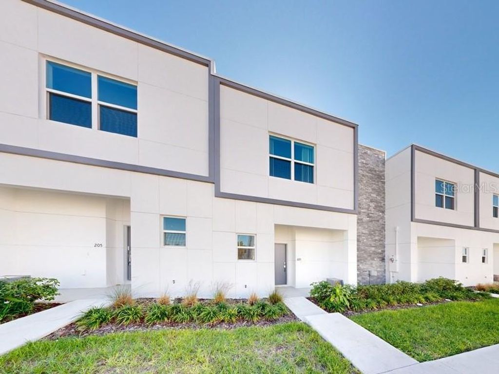 Photo of 605 Trikomo Drive, Davenport, FL 33896 (MLS # O6409292)