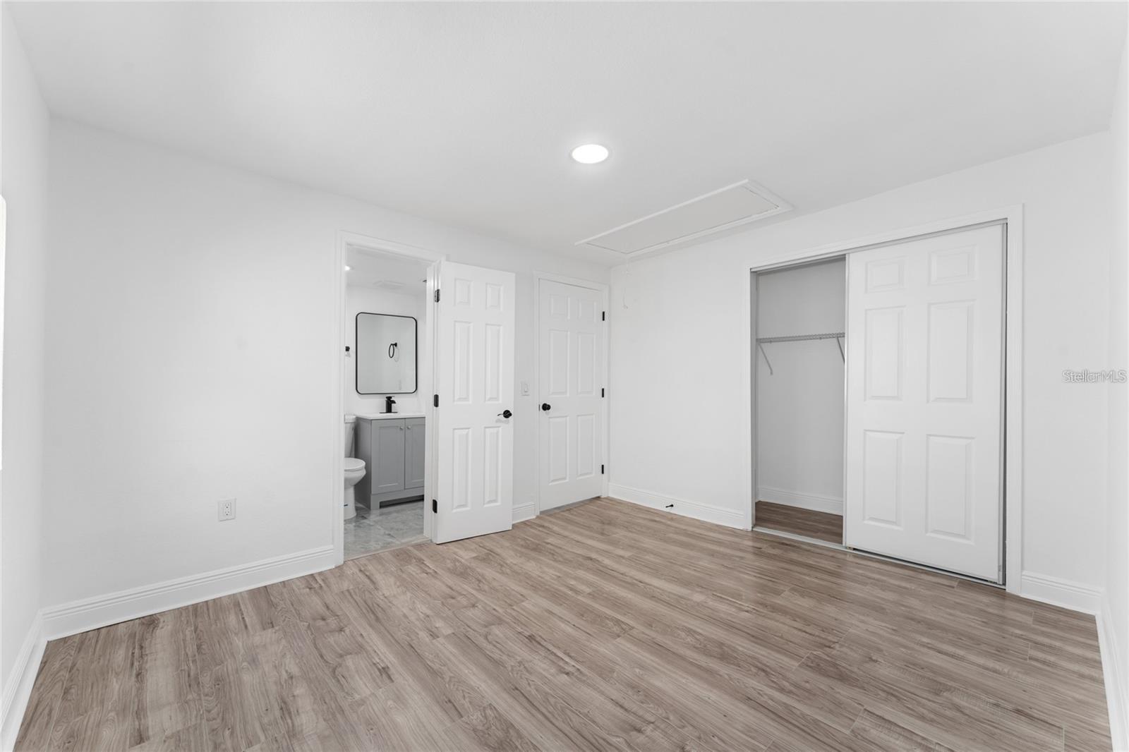 INTEROCEAN CITY SEC A - Residential