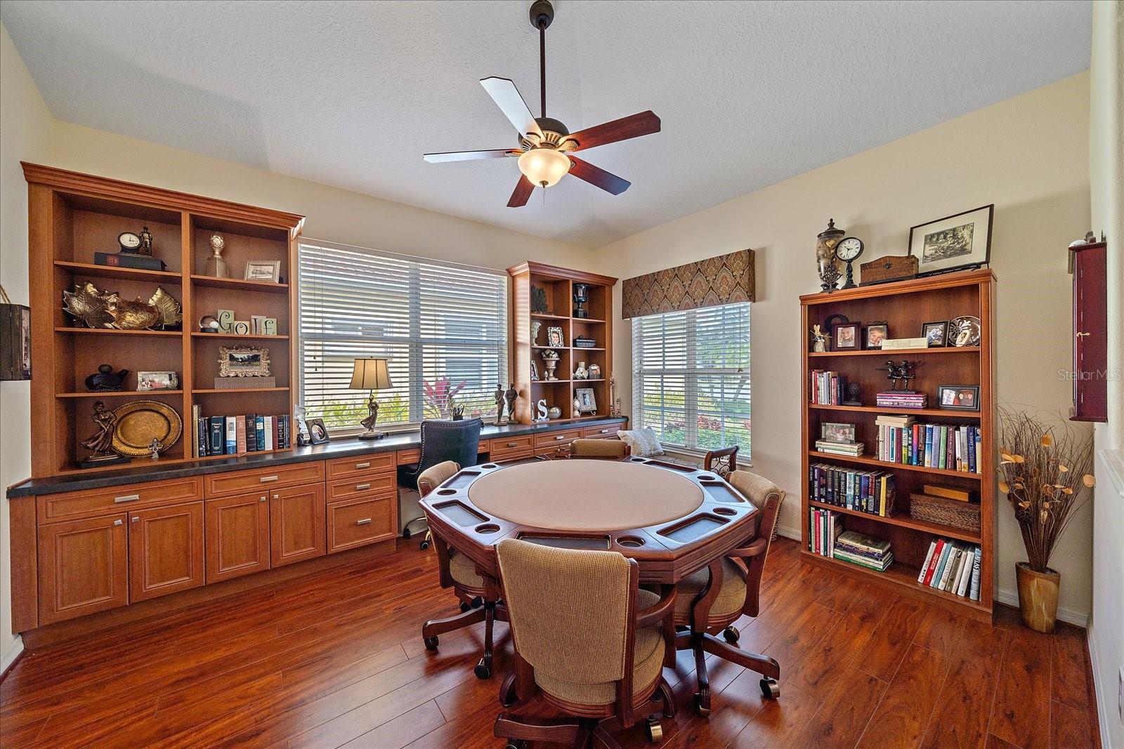 TAILFEATHER WAY AT TARA - Residential