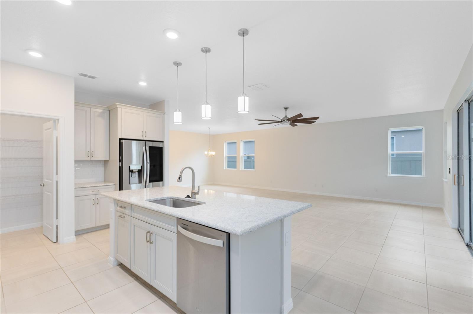 PARK VIEW/THE HILLS - Residential