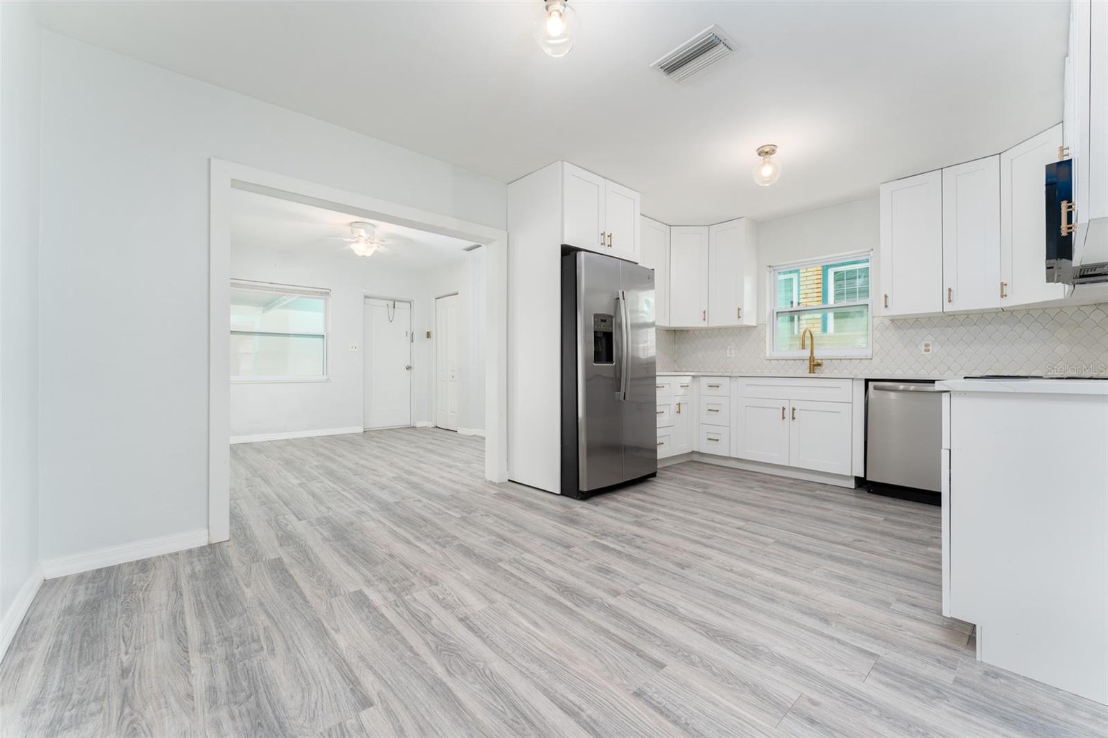 SPRING HILL REV - Residential