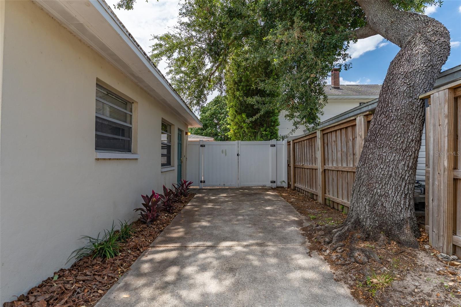 SPRING HILL REV - Residential