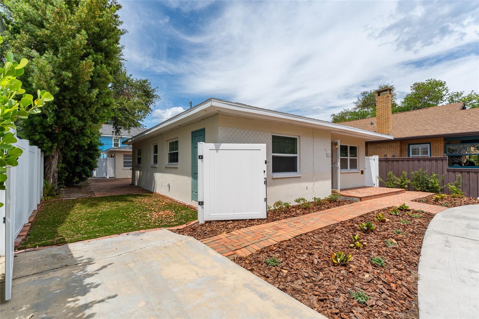 SPRING HILL REV - Residential