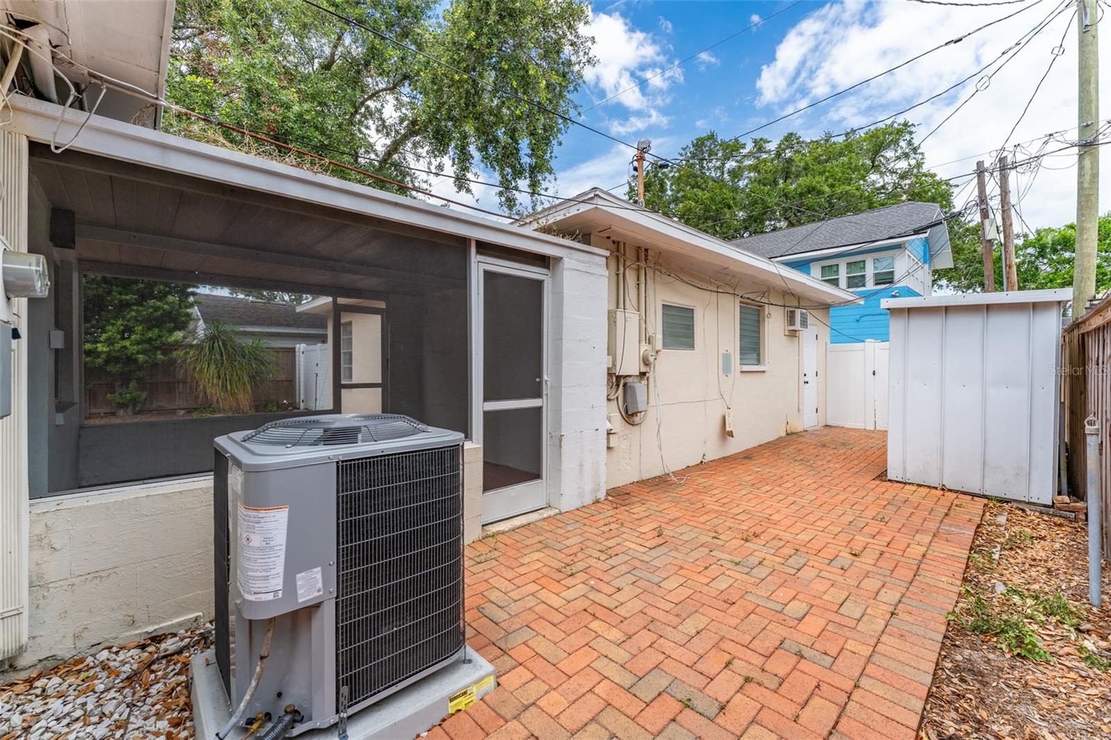 SPRING HILL REV - Residential