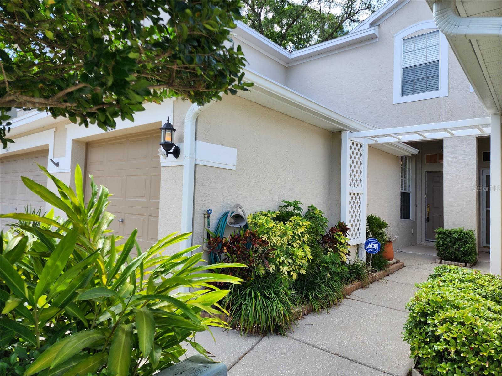 LAKE POINTE AT COUNTRYSIDE - Residential