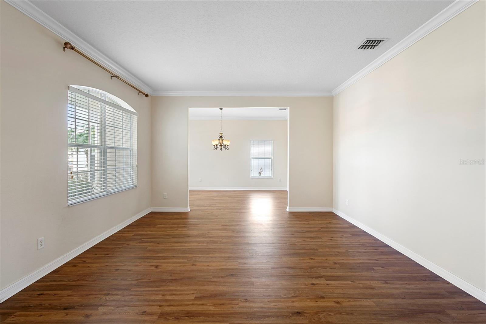 TRADDS LANDING LT 01 PB 51 PG 08-20 ORB 248 - Residential Lease