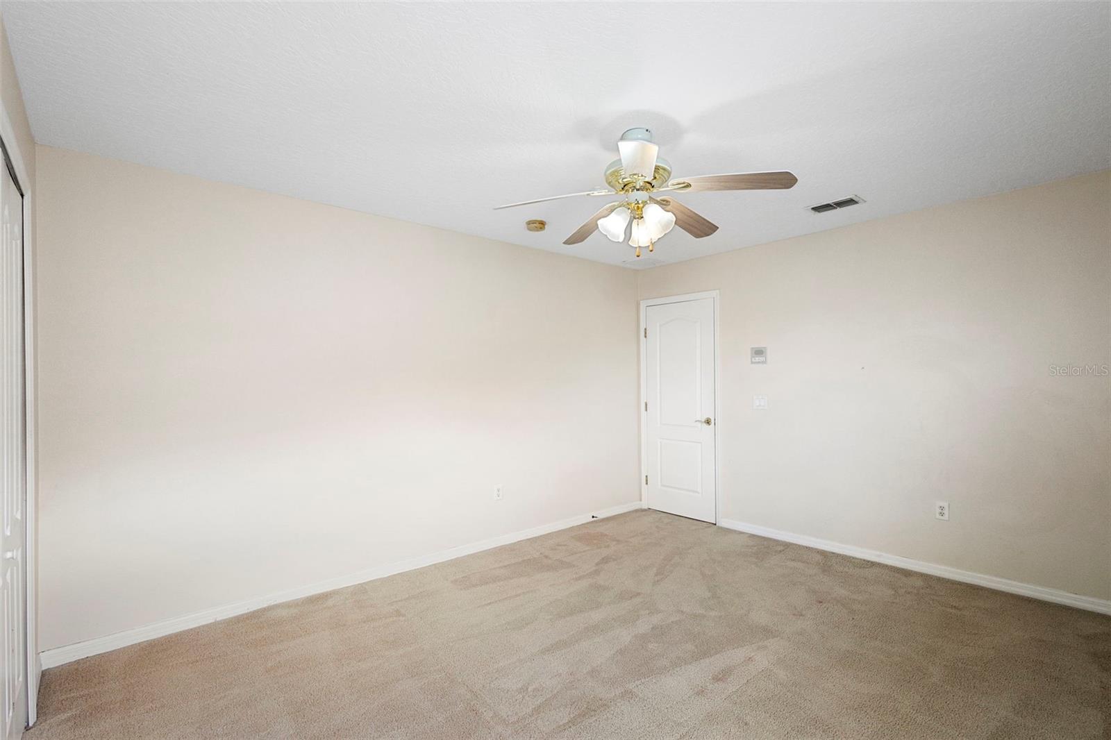 TRADDS LANDING LT 01 PB 51 PG 08-20 ORB 248 - Residential Lease