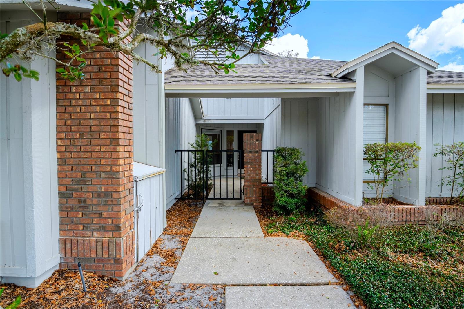 SABAL GREEN AT SABAL POINT - Residential